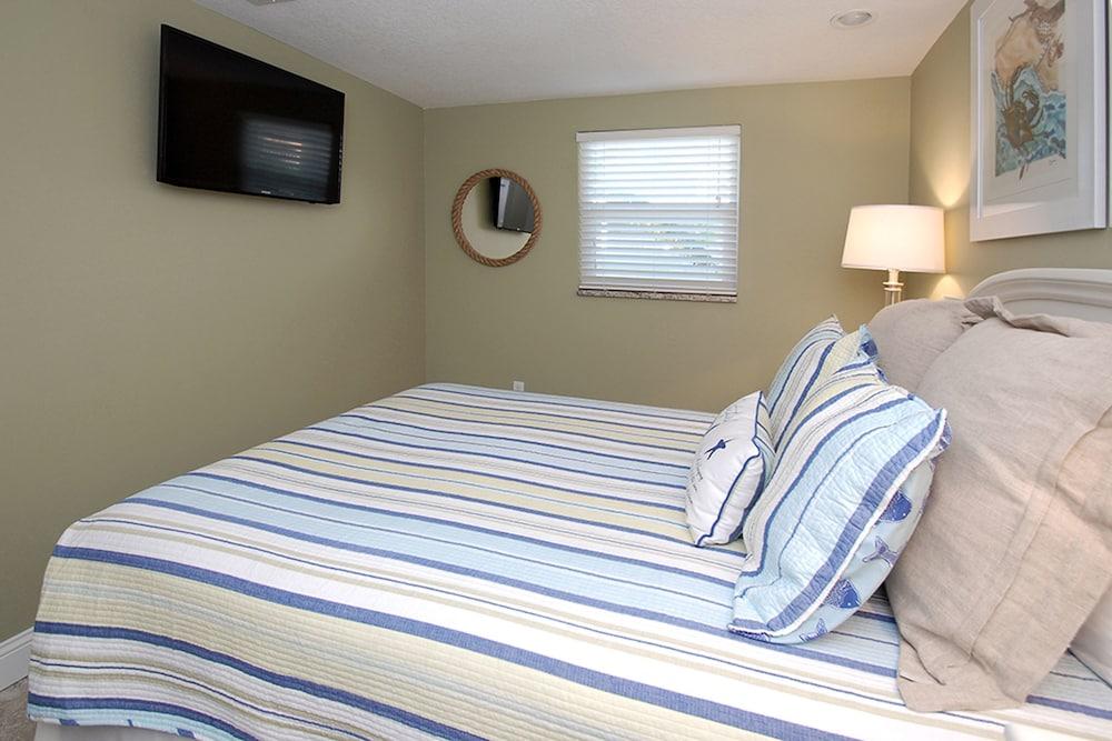 Anna Maria Island 1303 - 2