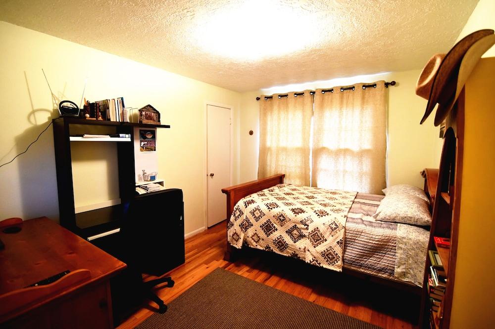 Lilyspring PDX Vacation Apartments