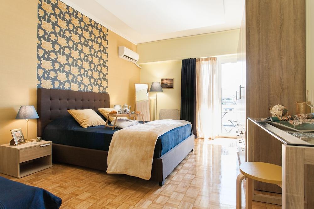 Big Central Metro Station Apartment 2