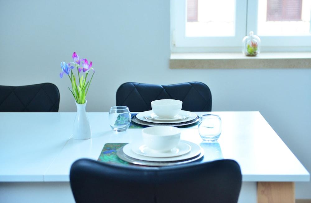 Studio Apt Orchard on Rokova St