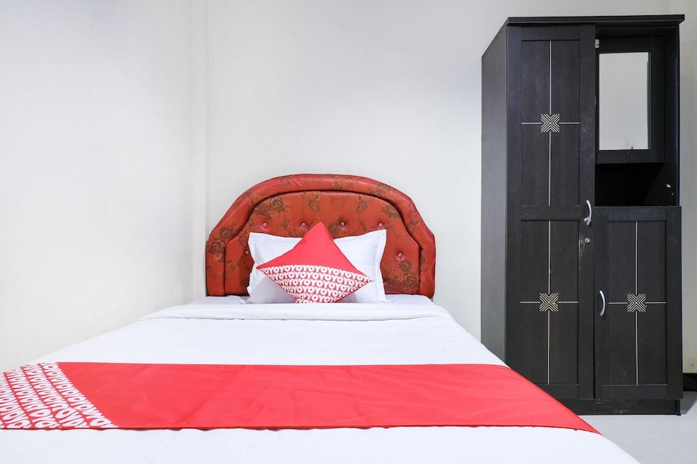 Hotel O Pondok Helomi