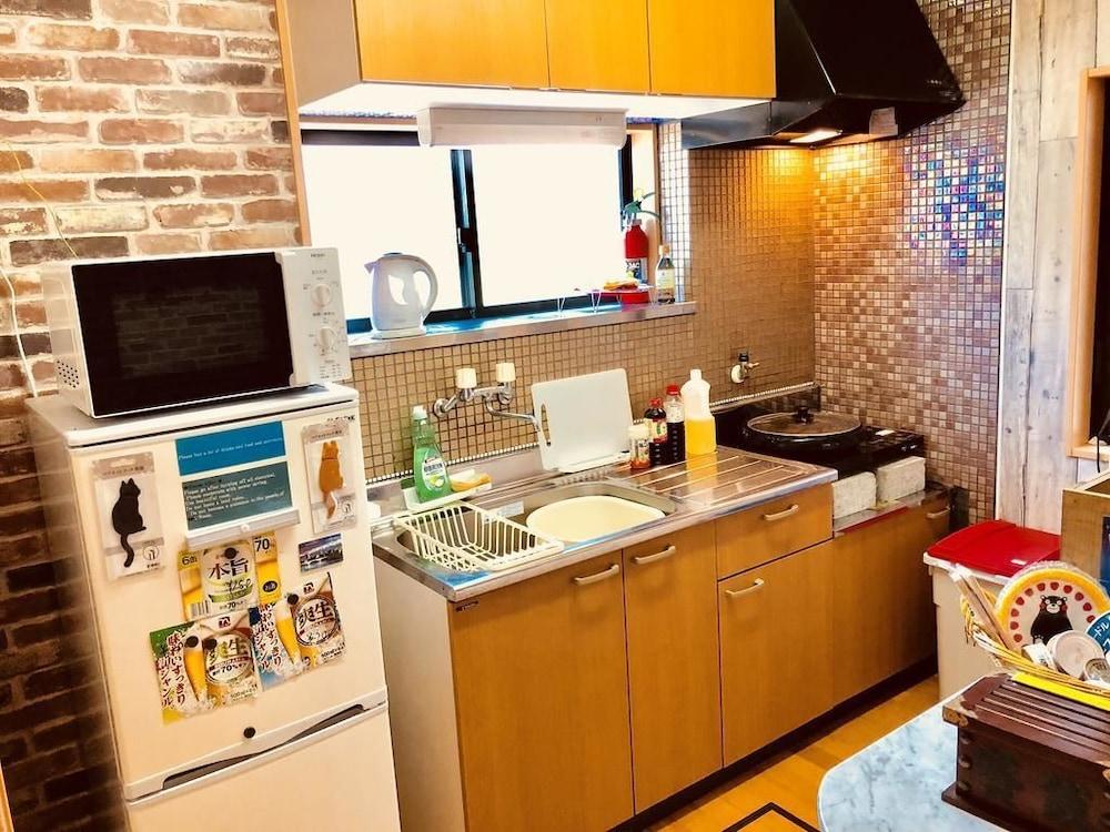 Midtown Sakura Apartment House 102