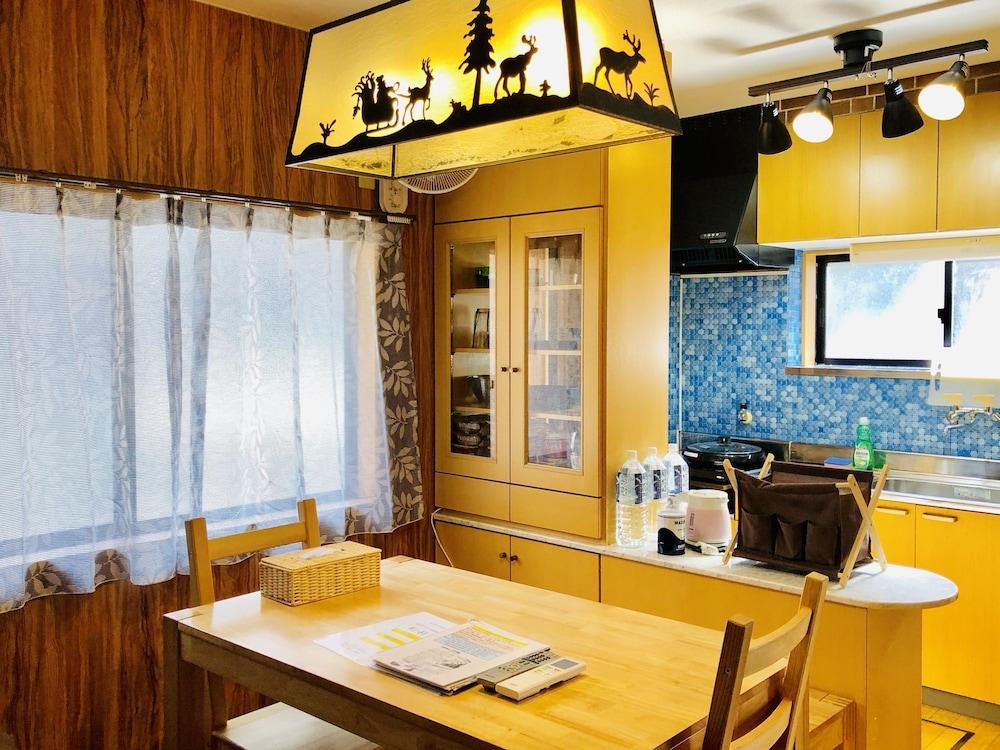 Midtown Sakura Apartment House 101