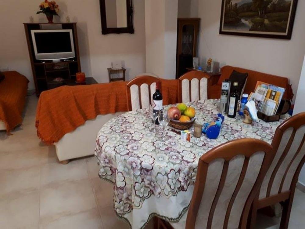 The Lemon Tree Lodge Rustic Village