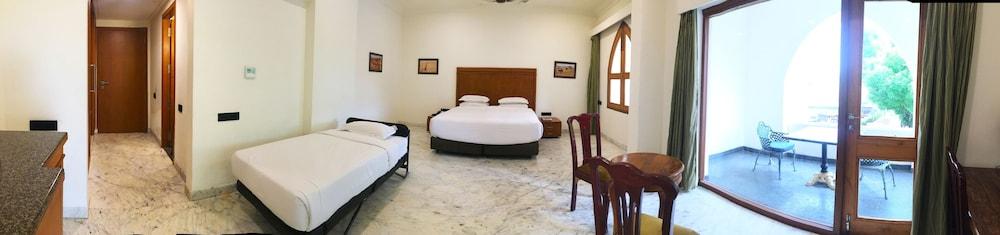 Maharaja Ganga Mahal