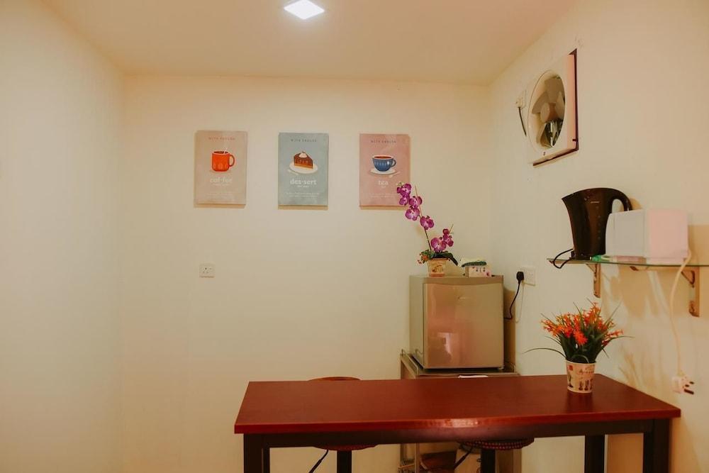 Lumut Cube Homestay Kontena