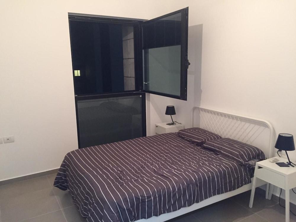 Luxury Apartment Best Location Beach View