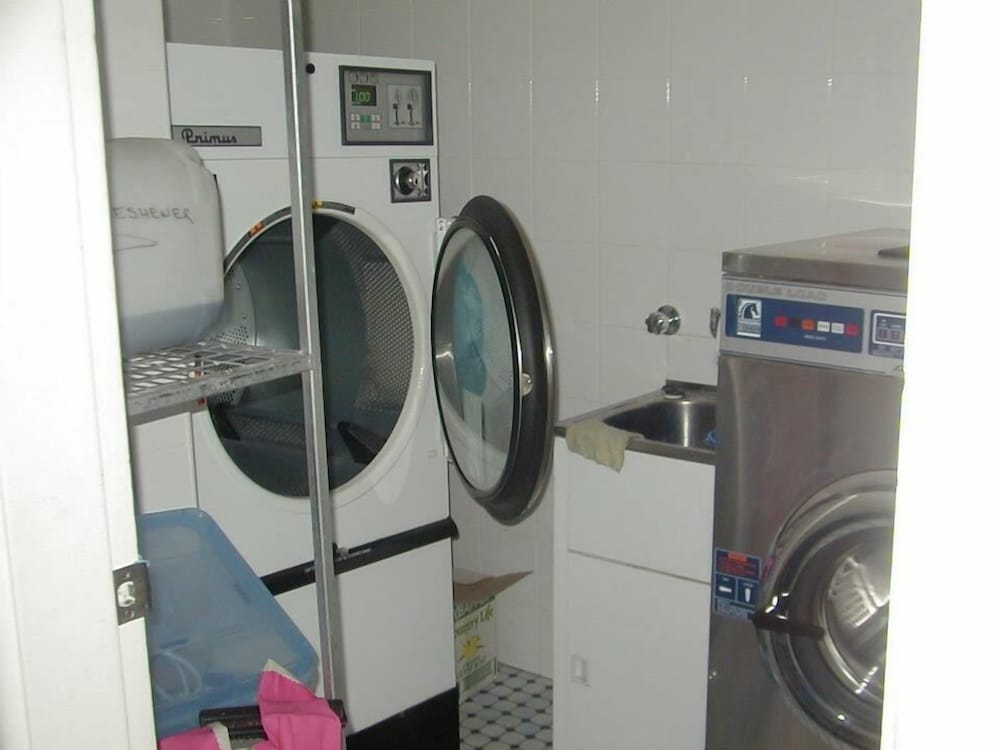 Sinclairs City Hostel