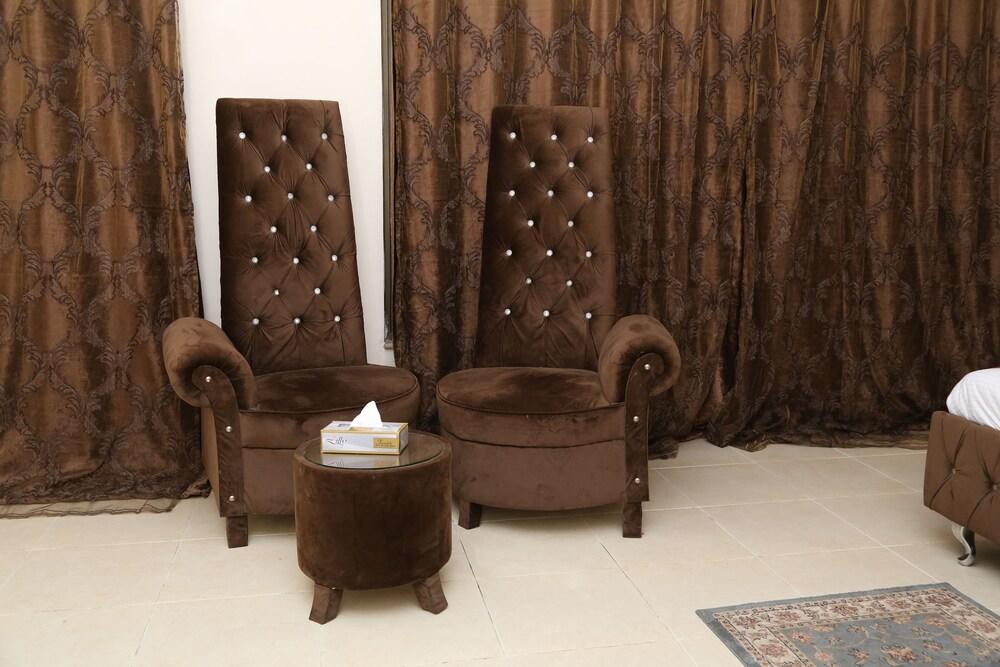 The Westin Suites Hotel