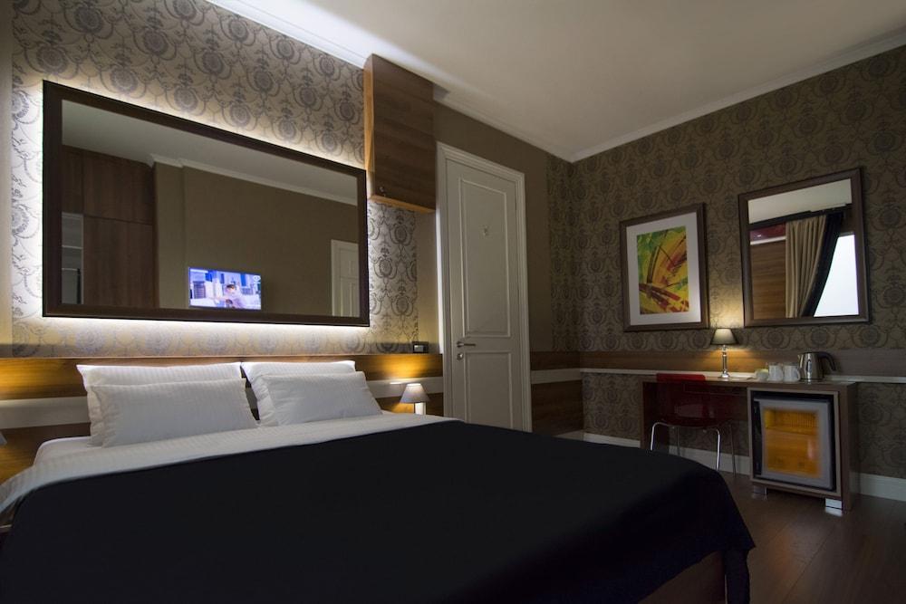 Wimbledon Garni Concept