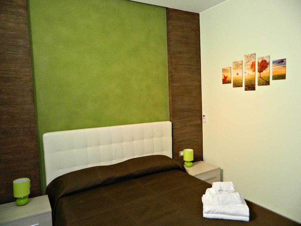 Il Borghese Tourist House