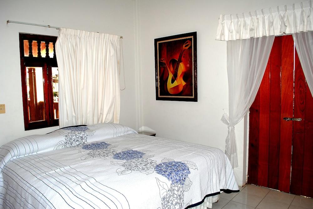 Hotel Posada Del Sol