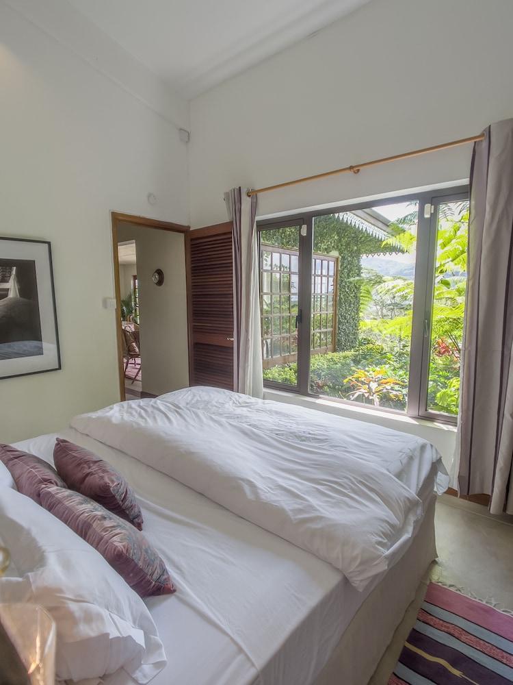 Green Cottage Chamarel