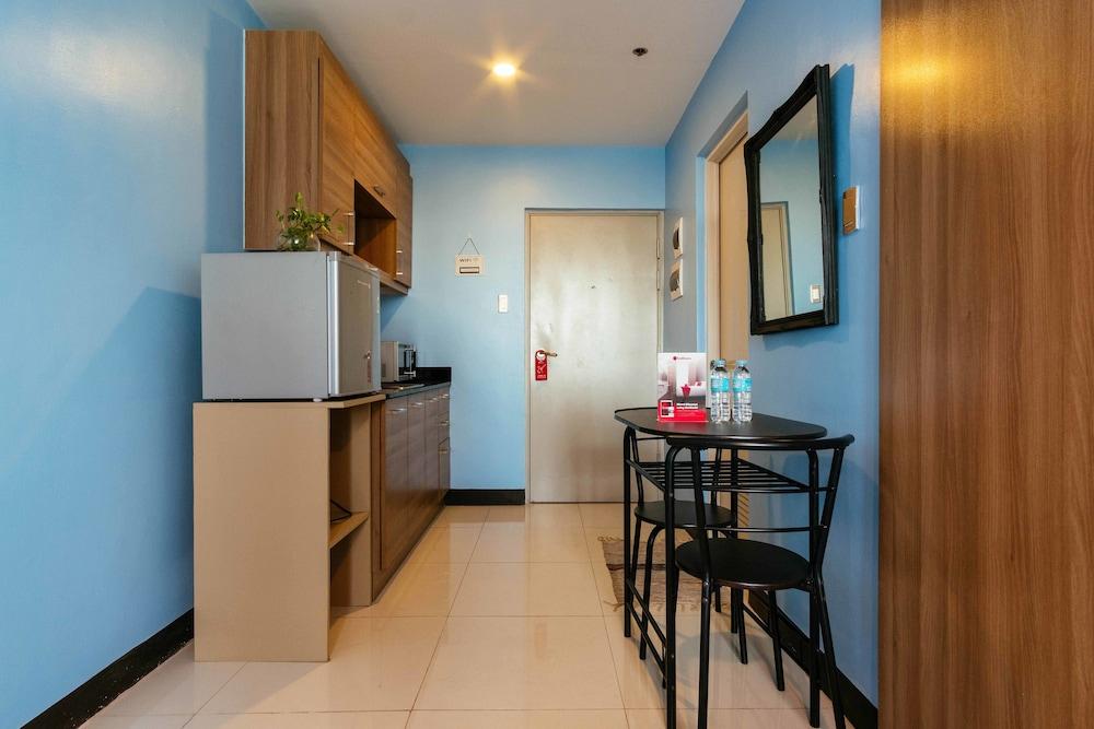 RedDoorz Plus @ Kamuning Quezon City