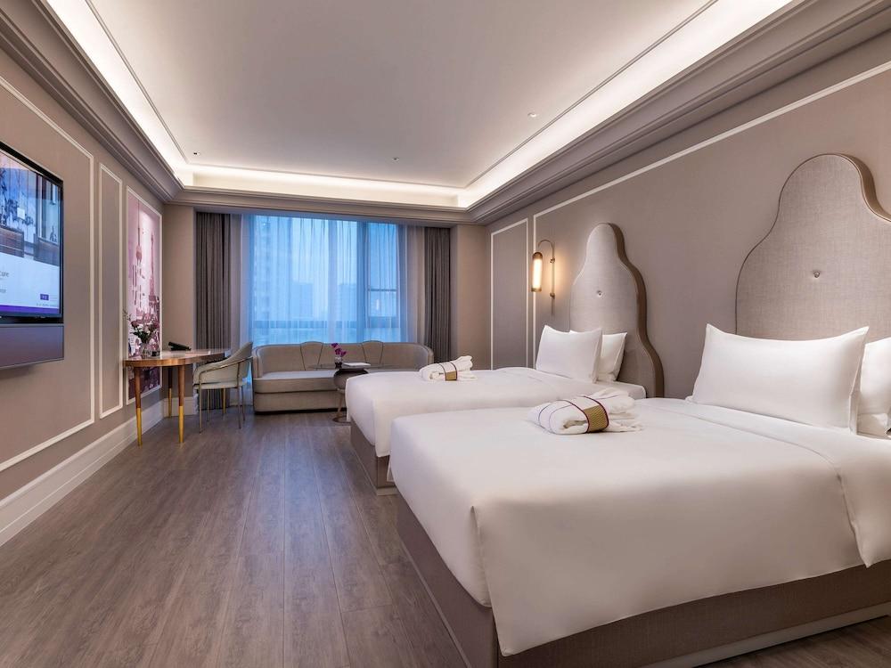 Mercure Shanghai Xujiahui South
