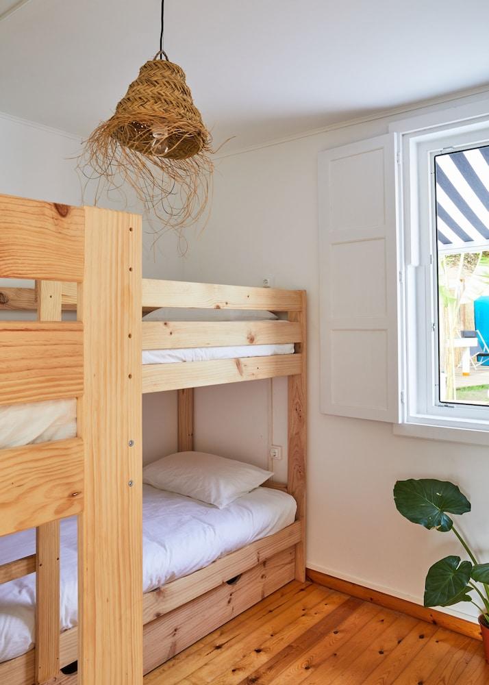 Caión Surf House - Hostel