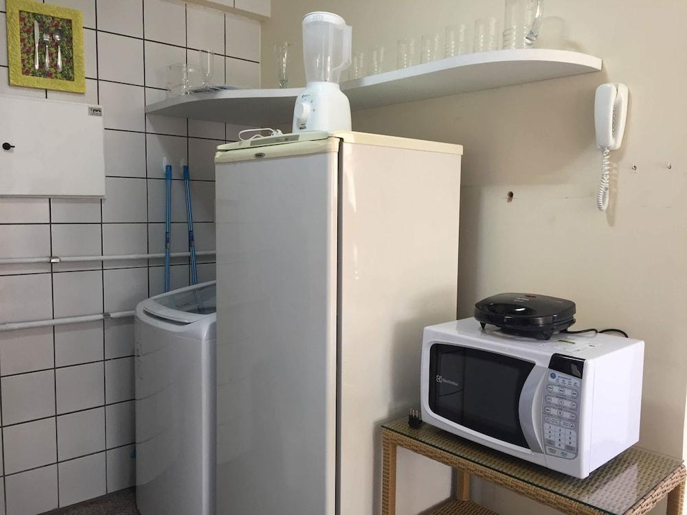 Apartamento mobiliado pertinho beira mar