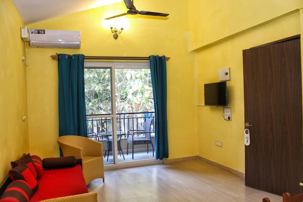 Mariners Bay Resorts