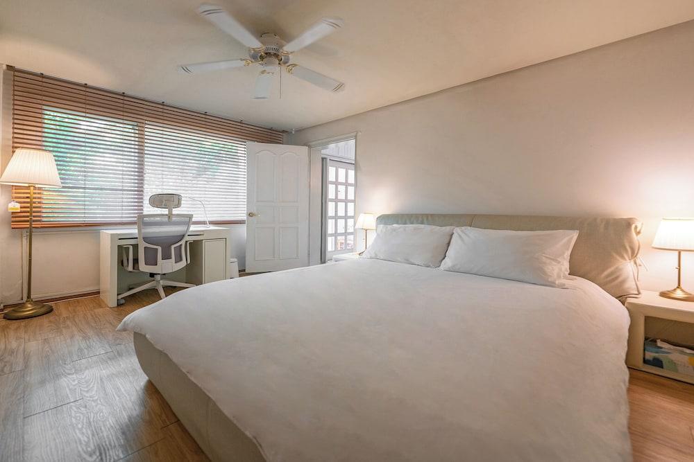 SG Tailored Serviced Home 5min walk from metro