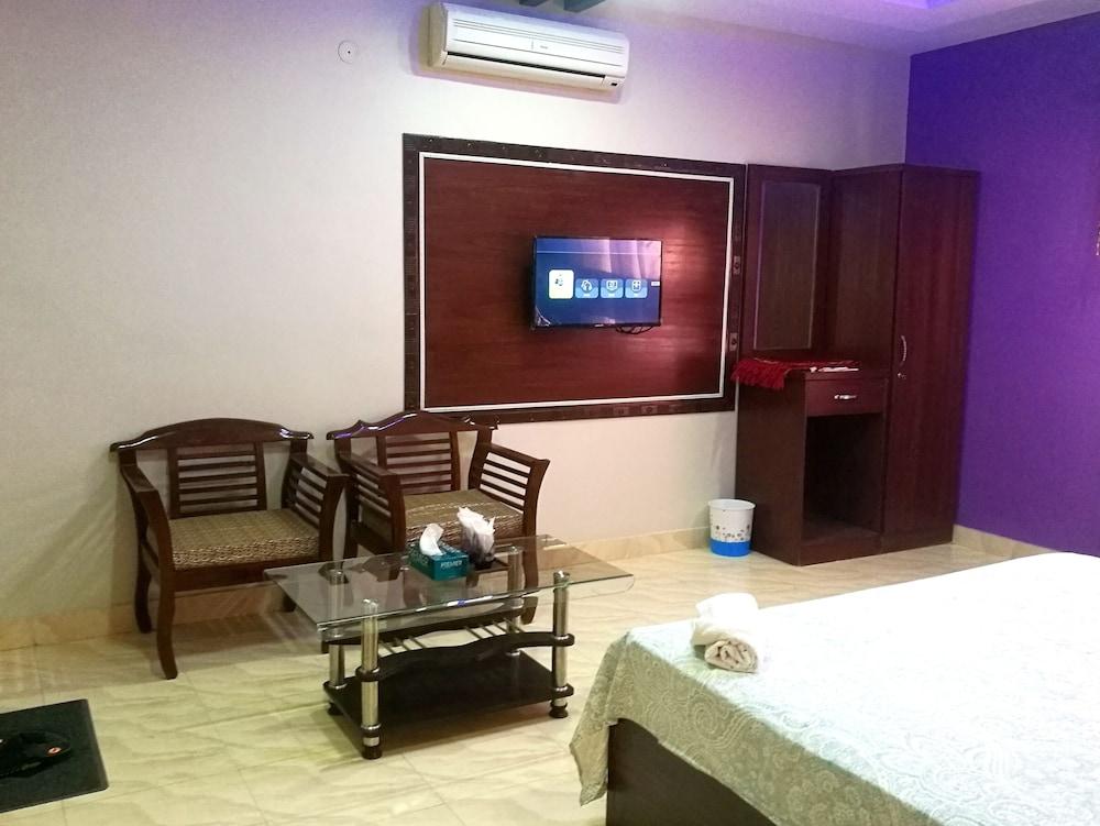 White Palace Guest House