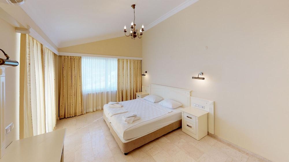 Gold City 2 bedroom Villa 1