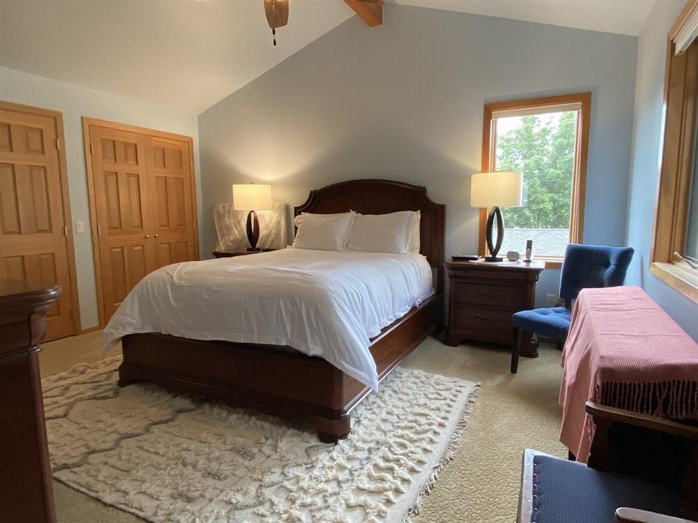 Mountain Harbor #162 3 Bedroom Condo