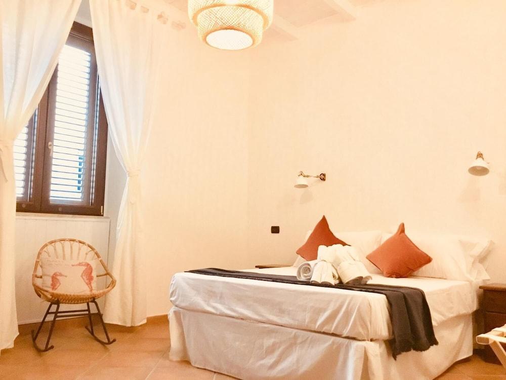 Cagliari Old Town B&B
