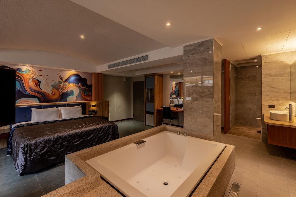 King & Princess Motel-Rende