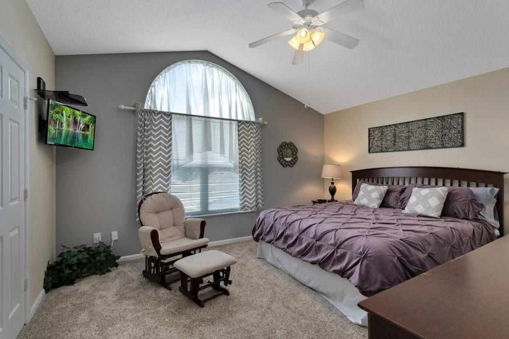 6BR Pool Home Windsor Palms by SHV-2238