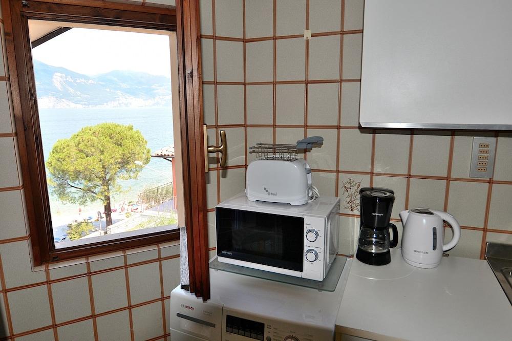 Greenery Loft With Lake View