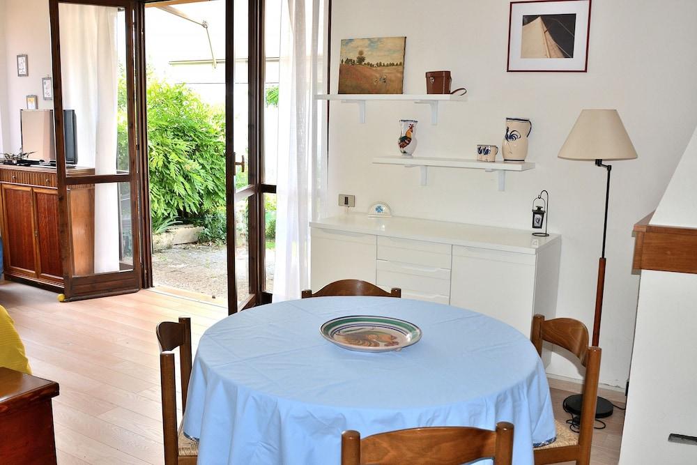 Residence Ai Vigneti With Pool