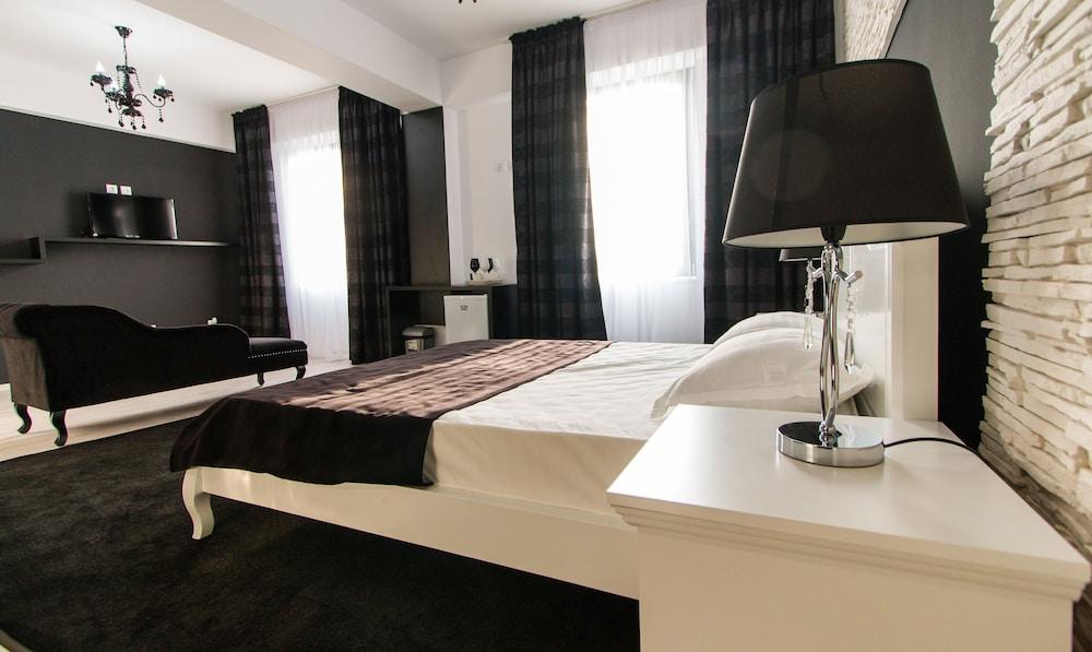 Evianne Boutique Hotel