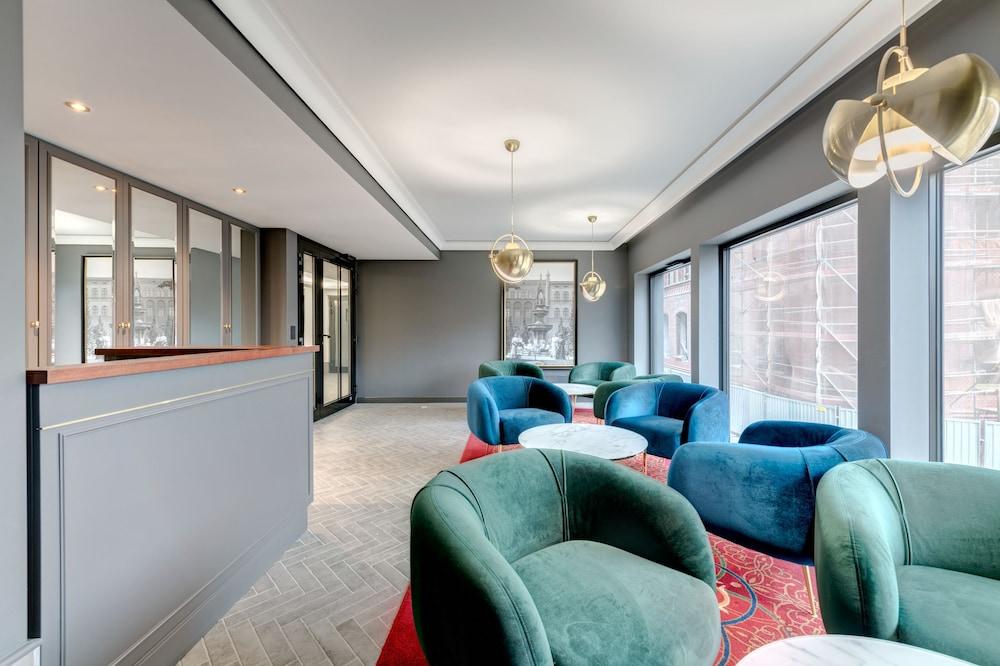 Dom & House Winter Residence