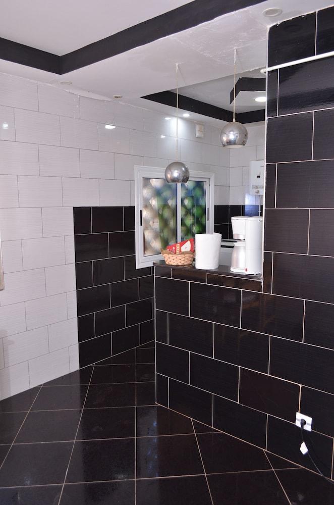 Bel appartement Akid Lotfi