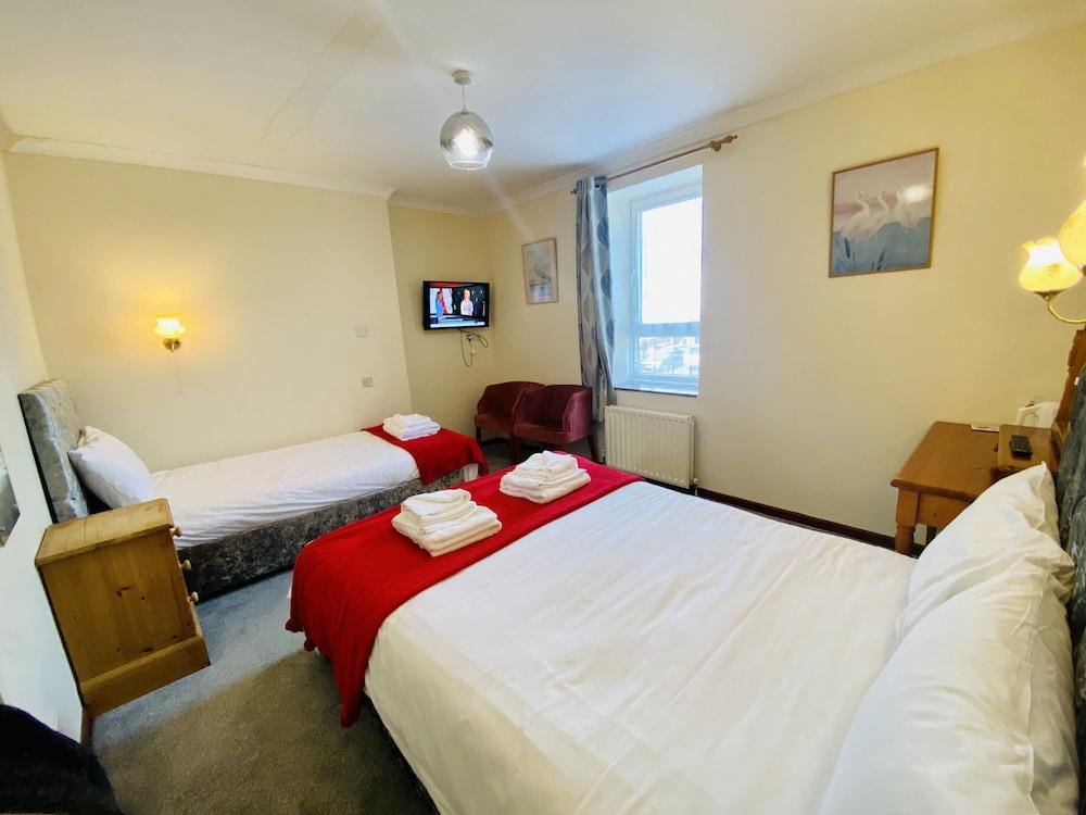 Mount Pleasant Hotel