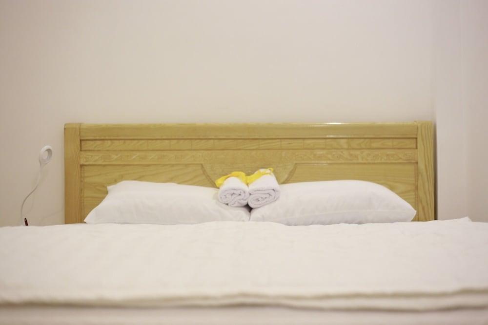 Purple Place Homestay - Hostel