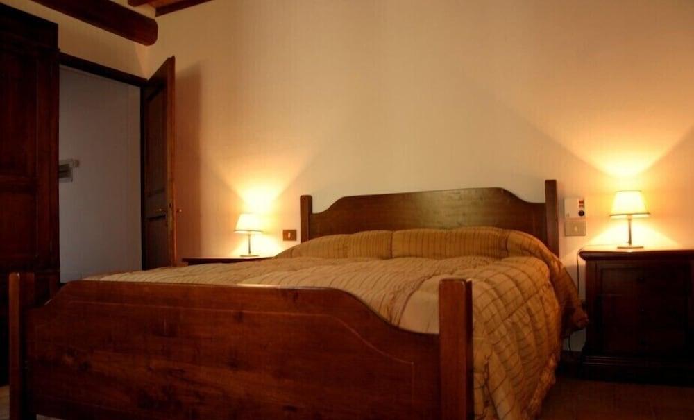 Casa Vacanze Podere Mezzastrada