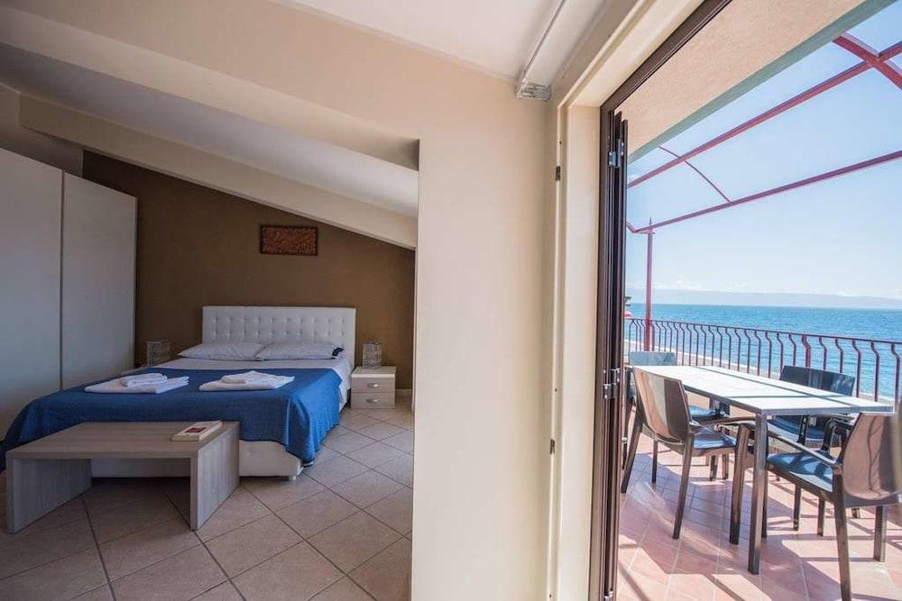 La Sirena Bed & Breakfast