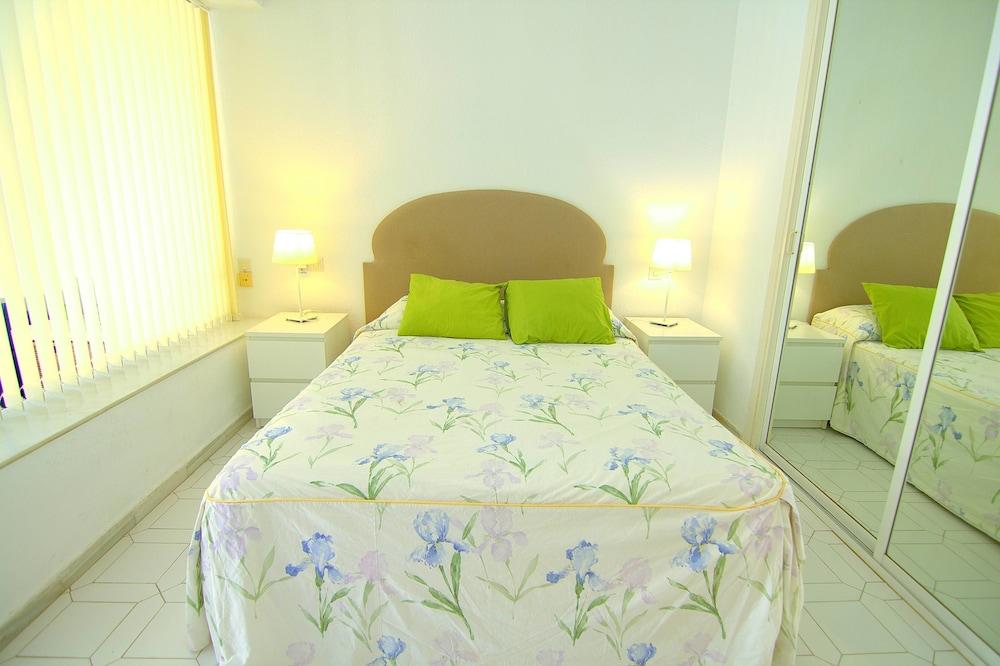 La Petunia Apartment