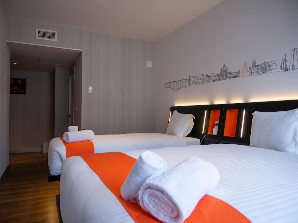 easyHotel Milton Keynes