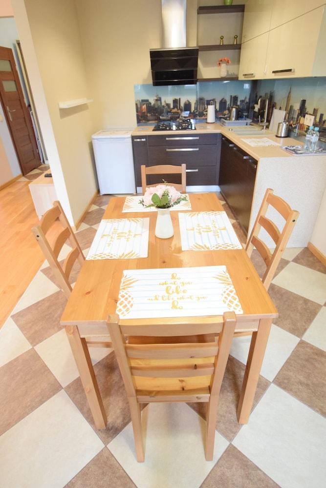 Elegant Apartment Old Town III