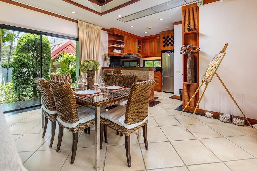 Villa Toba by Tropiclook