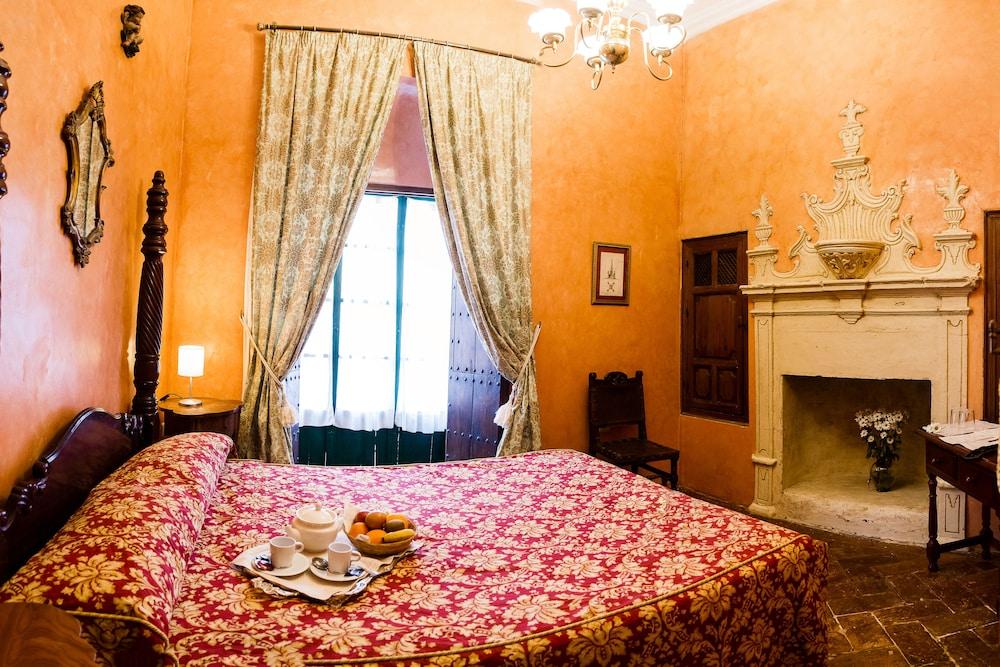 Granados Palacio Hotel Boutique