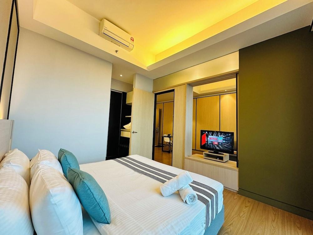 Swiss Garden Residence by Urban Suites