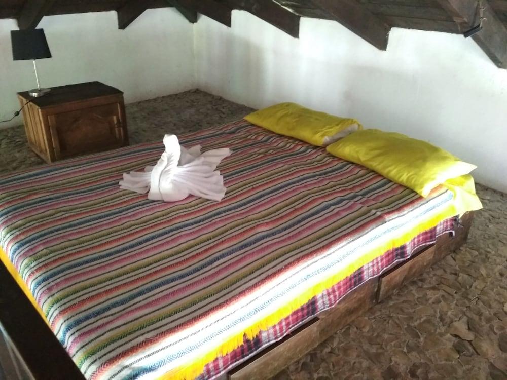 Hotel & Cabañas amara Café