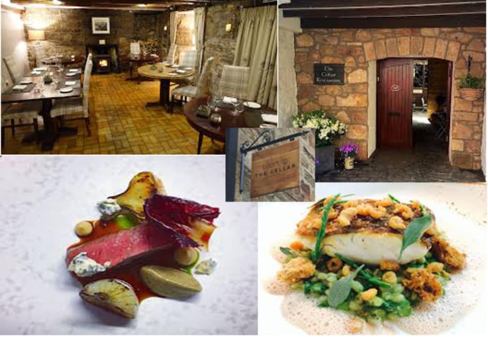 Cellardyke 3-bed Cottage, Sleeps 6 by Seafront