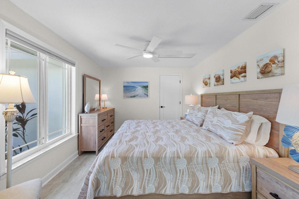 Inviting Waterfront Home With Western Exposure