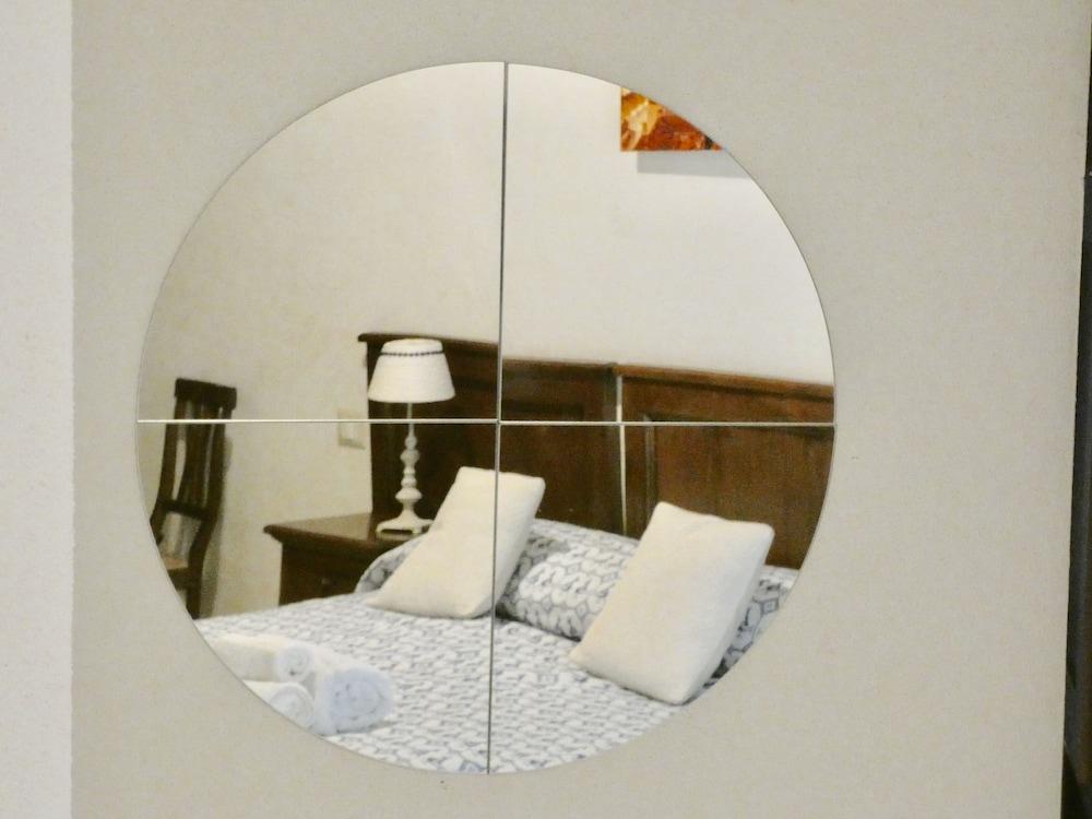 L'Antica Torre Caralis Holiday