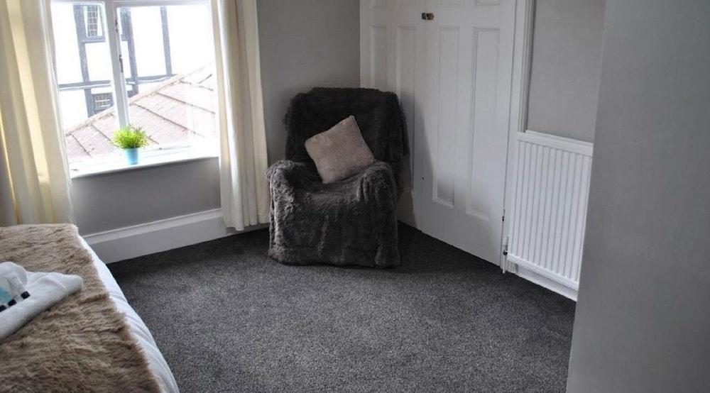 Abbey Lodge Self Catering Accommodation