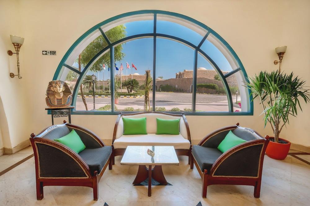 Seti Abu Simbel Lake Resort